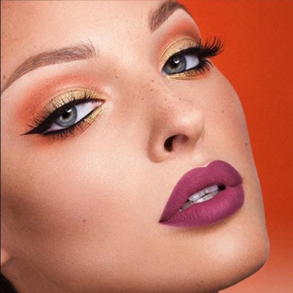 NEW Kylie Jenner Cosmetics Matte Lip Kit HEAD OVER HEALS - Picture 7 of 8